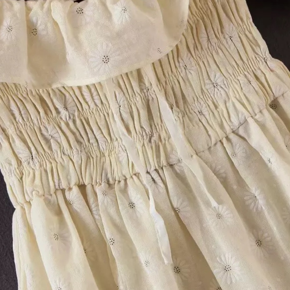 Ruffle Daisy Boho Floral Gypsy Dress Tan - Picture 5 of 6